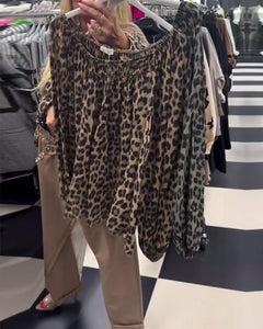 Blusa elegante com padrão leopardo de um ombro só